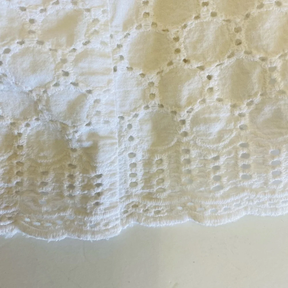 Gianni Woman white cotton eyelet blouse, Sz. 22